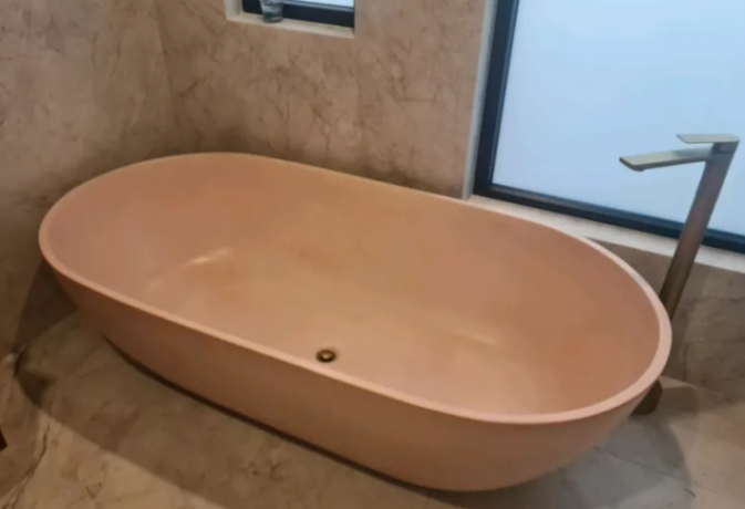 disty-pink-concrete-bath-big-1