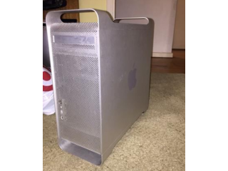 Apple Mac G5 / awesome case
